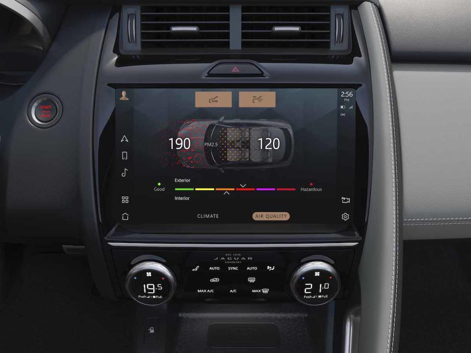 Jag_E-PACE_21MY_Interior_281020_071.jpg