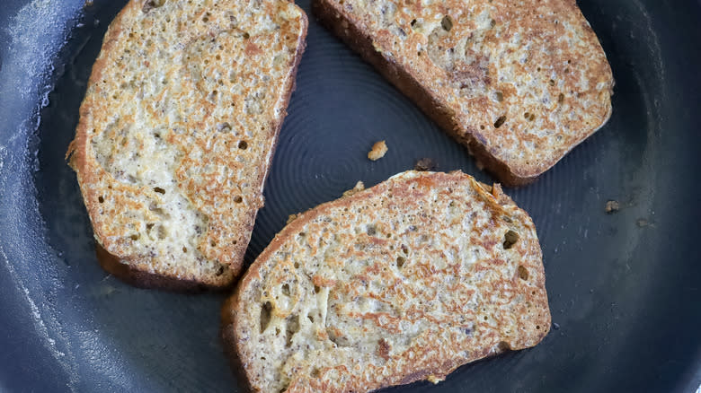 cooked banana bread French toast