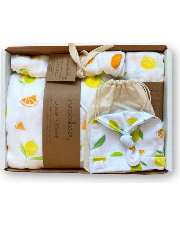 <p><a href="https://go.redirectingat.com?id=74968X1596630&url=https%3A%2F%2Fwww.maisonette.com%2Fproduct%2Fwelcome-baby-gift-box-main-squeeze&sref=https%3A%2F%2Fwww.oprahdaily.com%2Flife%2Fg39982881%2Fbest-baby-gifts-new-parents%2F" rel="nofollow noopener" target="_blank" data-ylk="slk:Shop Now;elm:context_link;itc:0;sec:content-canvas" class="link rapid-noclick-resp">Shop Now</a></p><p>Welcome Baby Gift Box</p><p>$150.00</p><p>maisonette.com</p>