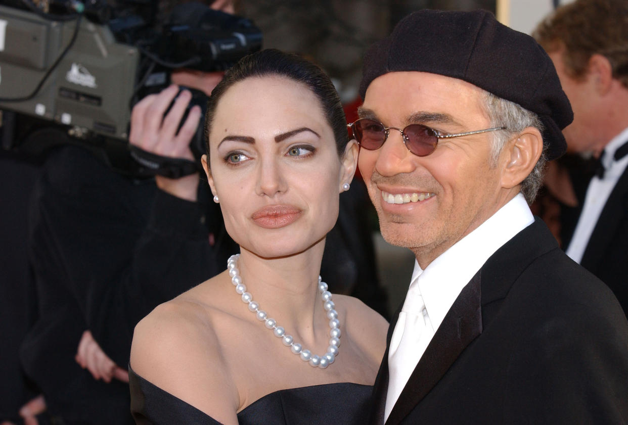 Angelina Jolie and Billy Bob Thornton attend the 59th Annual Golden Globe Awards at the Beverly Hilton Hotel January 20, 2002 in Beverly Hills, CA. (Vince Bucci / Getty Images)