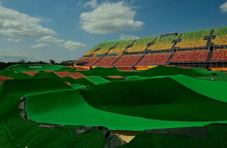 Cycling chiefs have assessed that it is safe for the Olympic mountain bike events to go ahead despite a fire near the Deodoro venue