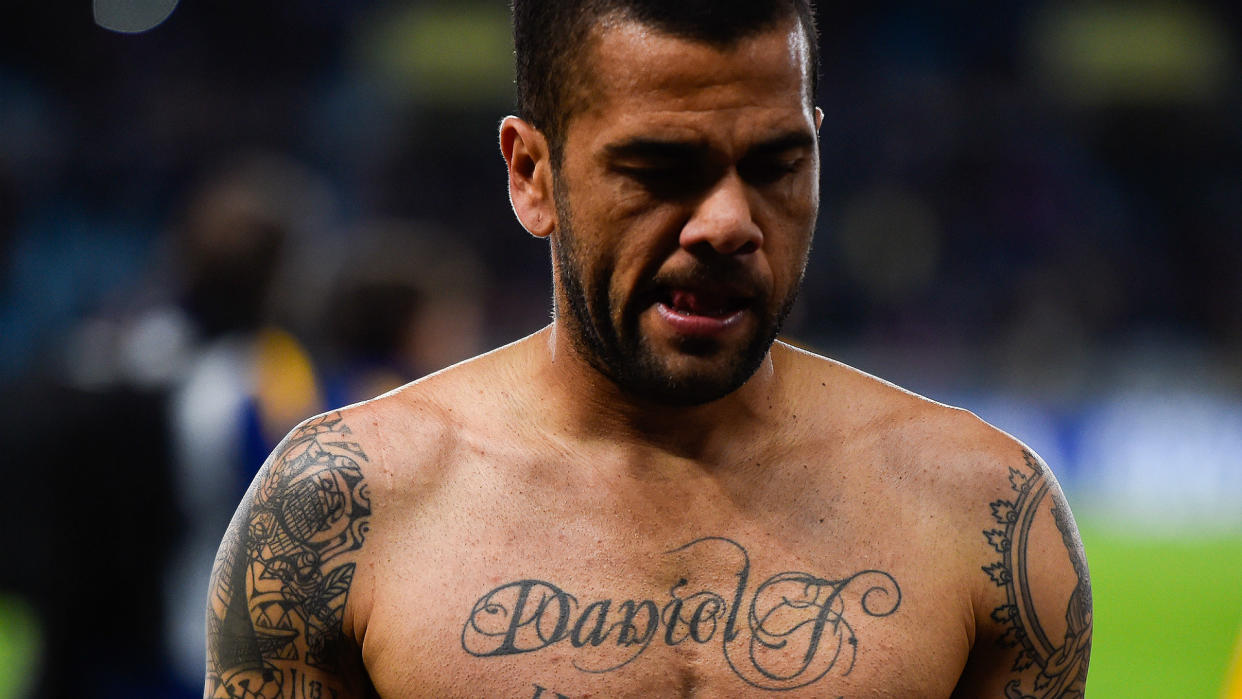 Dani Alves ha dejado de ser soltero (otra vez). Foto: Goal.com