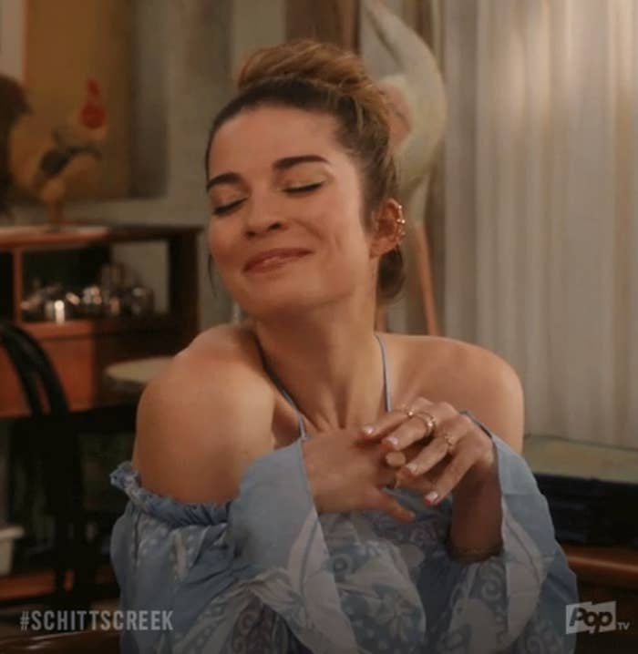 Annie Murphy on "Schitt's Creek"