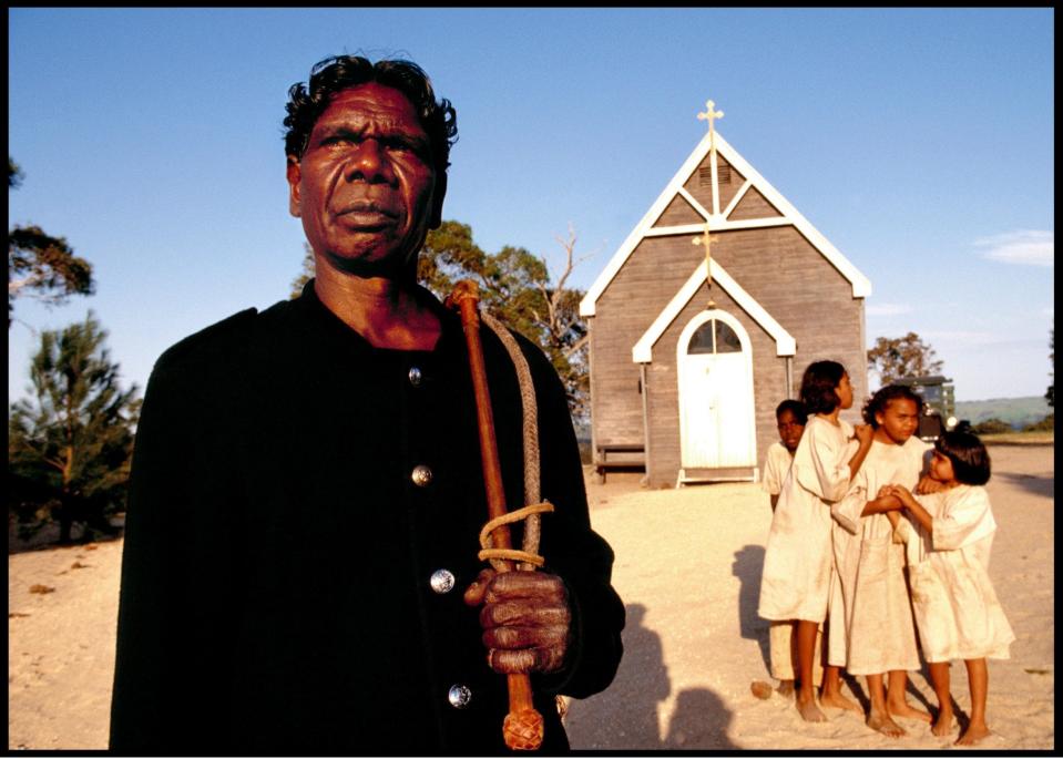 In Philip Noyce's Rabbit-Proof Fence (2002) - TCD/Prod.DB/Alamy