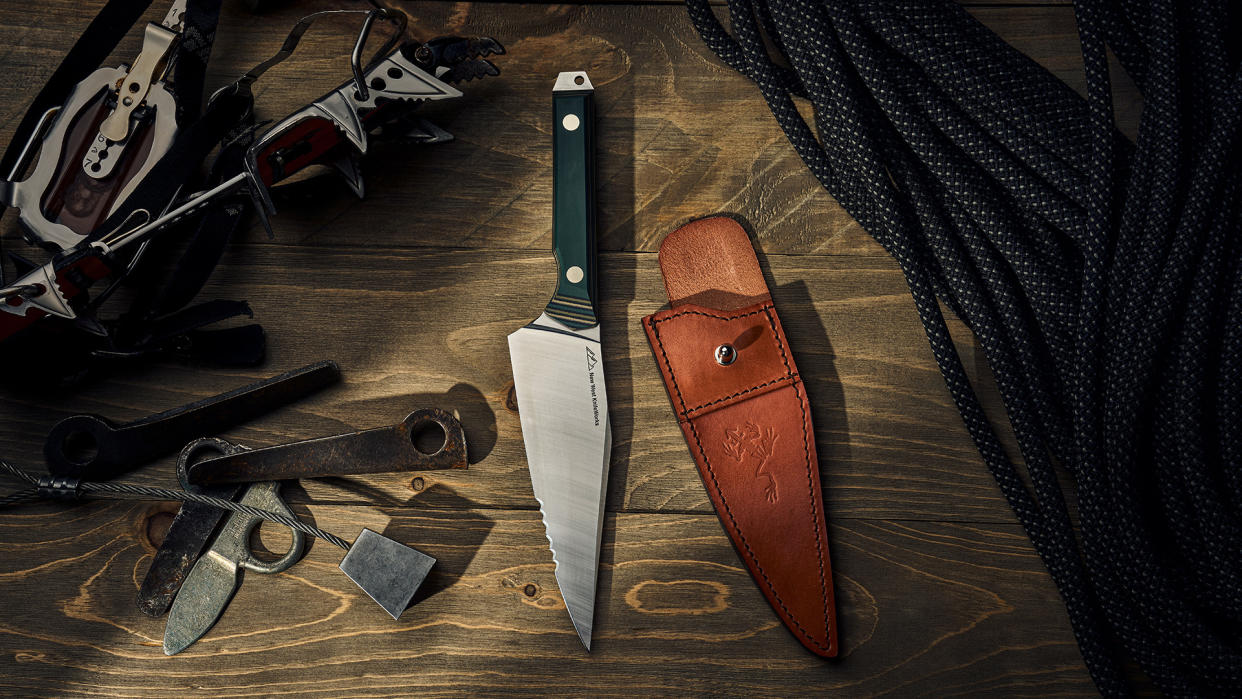  Jack Carr x New West Knife Works Collaborate to Debut the Ultimate Tactical Knife. 