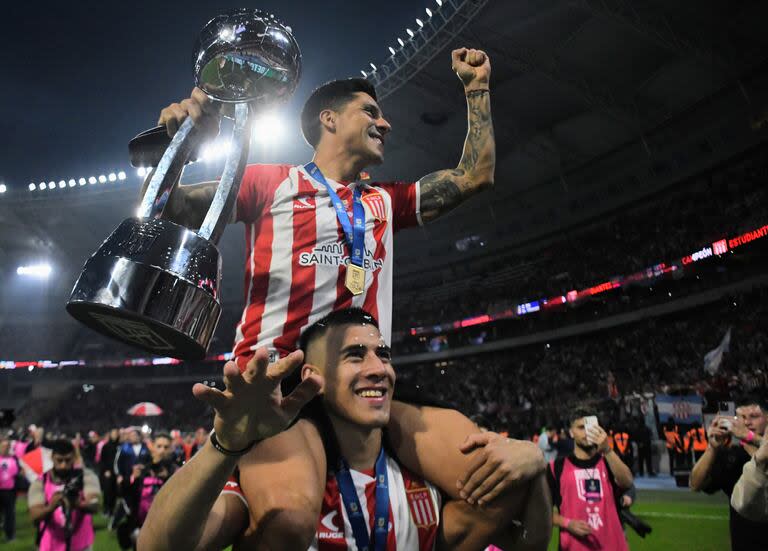 Estudiantes es el último campeón del fútbol argentino: se consagró en la Copa de la Liga 2024