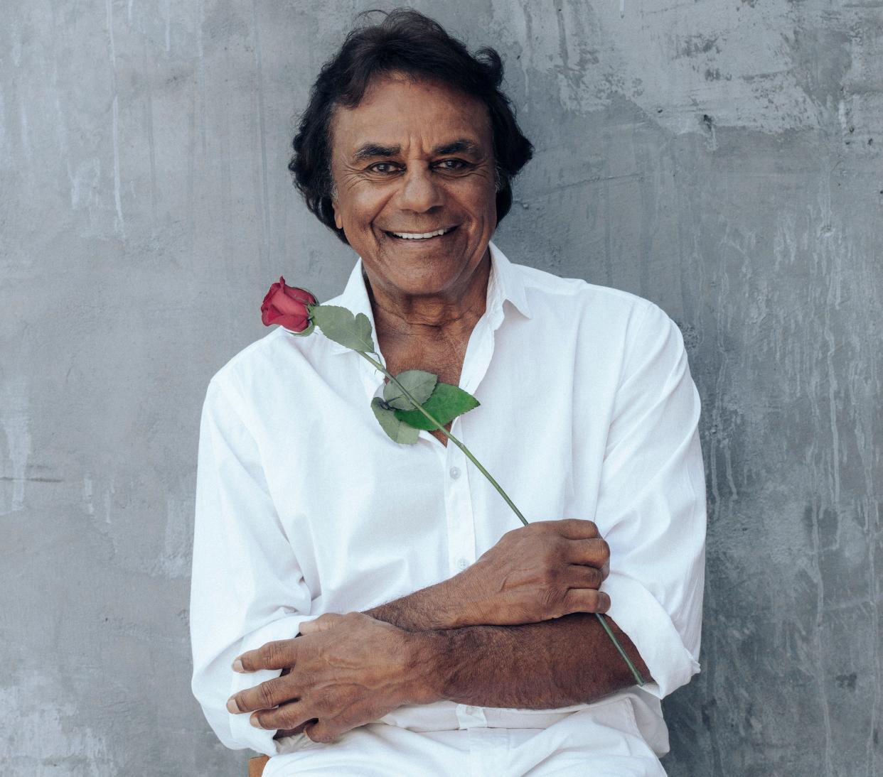 Johnny Mathis will perform in the Palace Theatre on Thursday.