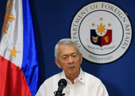 Philippine Foreign Secretary Perfecto Yasay gives a brief statement regarding the tribunal ruling on the South China Sea during a news conference at the Department of Foreign Affairs headquarters in Pasay city, metro Manila, Philippines July 12, 2016. REUTERS/Romeo Ranoco