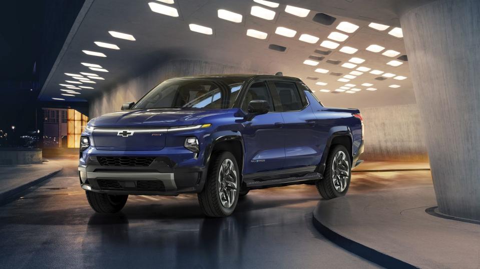 2024 silverado ev rstpreproduction model shown actual production model will vary model year 2024 silverado ev available fall 2023