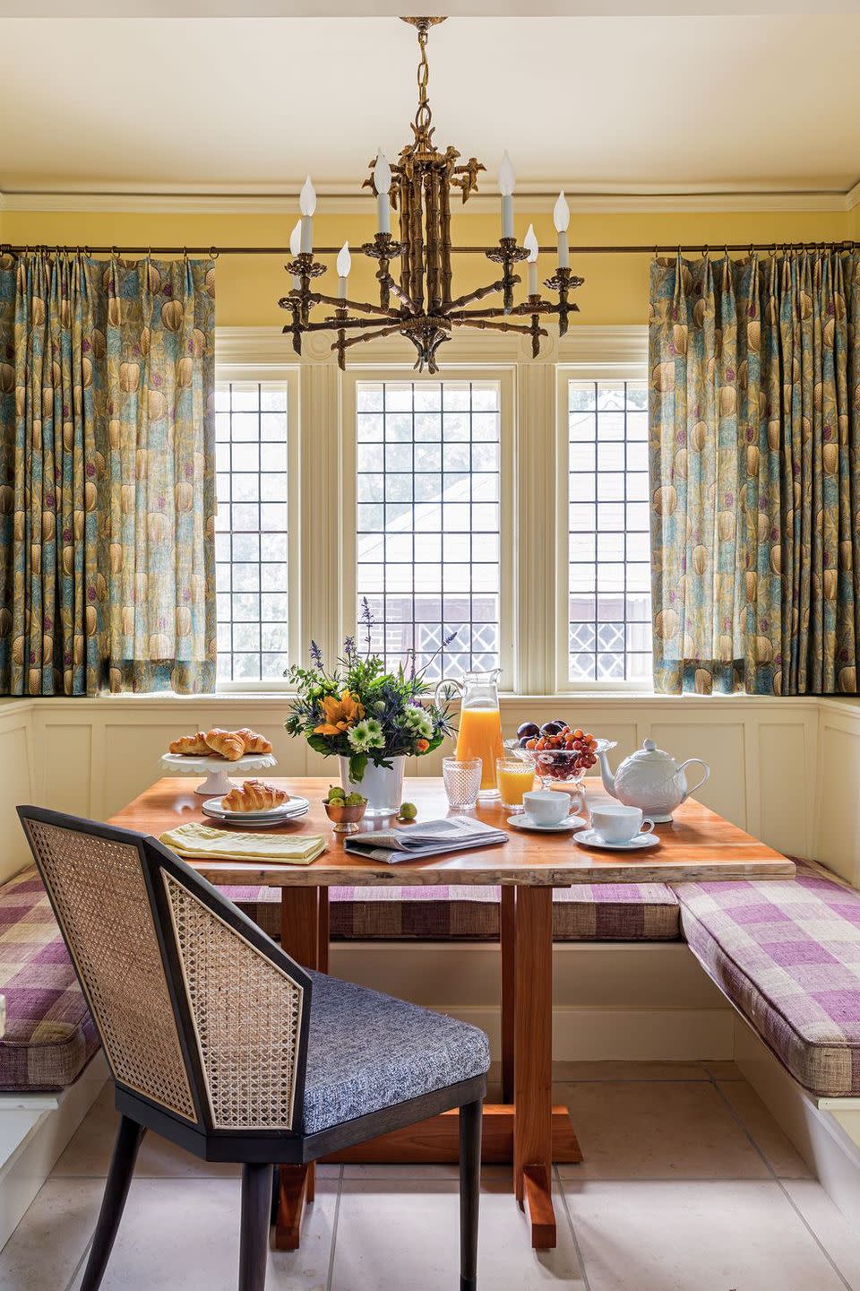 bay window with bench in kitchen