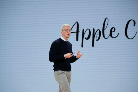 Tim Cook, Chief Executive Officer of Apple Inc., takes part in an education-focused event at Lane Technical College Prep High School in Chicago, Illinois, U.S., March 27, 2018. REUTERS/John Gress