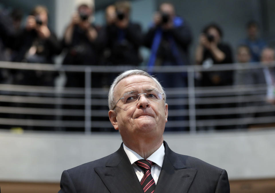 Martin Winterkorn wird nun wegen des Diesel-Skandals angeklagt (Bild: AP Photo/Michael Sohn)