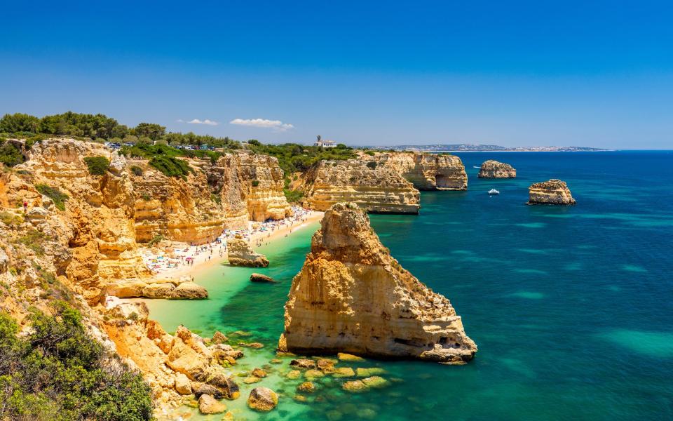 Praia da Marinha - Getty