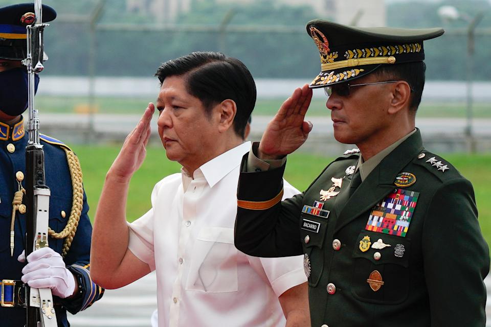 Philippine military chief replaced by retiring general