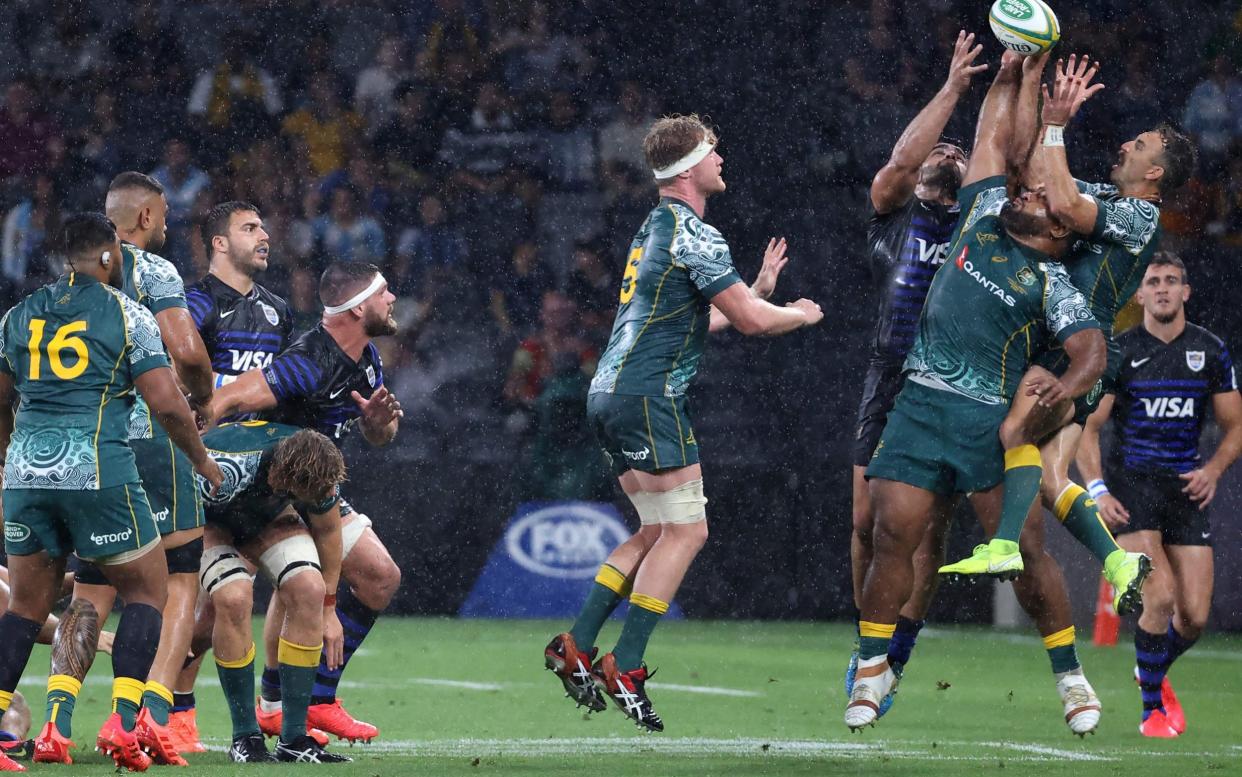 Argentina and Australia battle as the rain falls in Sydney - AFP