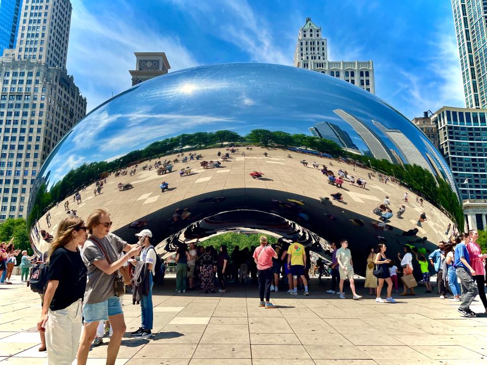 The Bean is a fun and fluid sculpture on everyone’s selfie list.