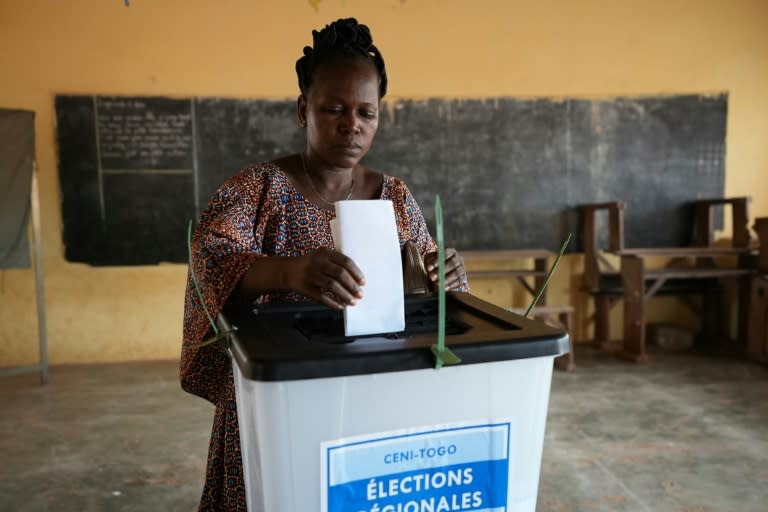 Early turnout at polling stations in the capital was slow (Emile KOUTON)