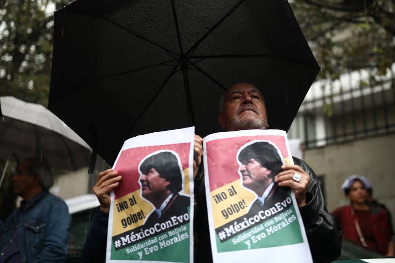 Demonstration in support of Bolivian President Evo Morales in Mexico City