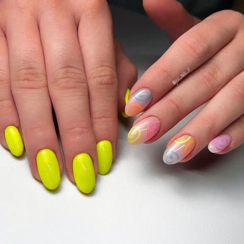 <p><a href="https://www.instagram.com/jess_nails_it/" data-component="link" data-source="inlineLink" data-type="externalLink" data-ordinal="1">jess_nails_it</a></p>