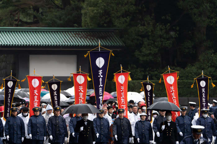 Japón festeja los 64 años de su emperador