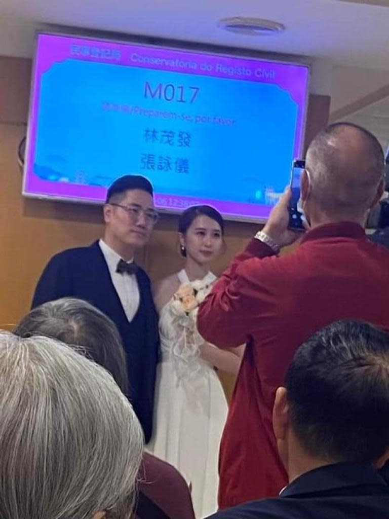 微辣前成員加蔥同女友儀仔被爆註冊結婚 