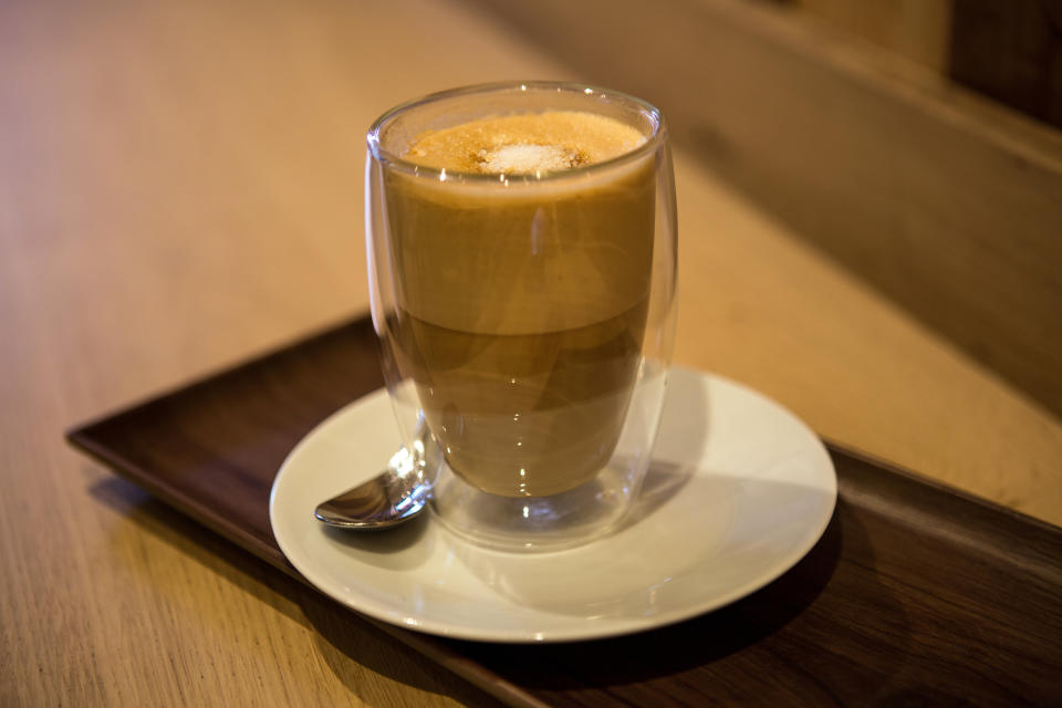 <p>7. Tu boiras du café en grain plutôt que d’utiliser des capsules de café. Crédit photo : Getty Images </p>