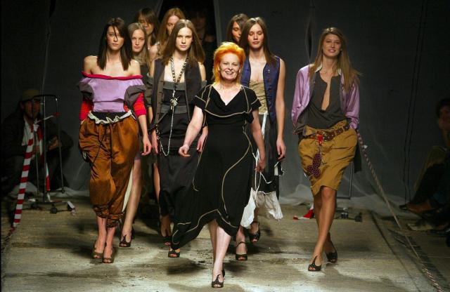 Vivienne Westwood : les pièces phares et les looks les plus mémorables de  la créatrice britannique