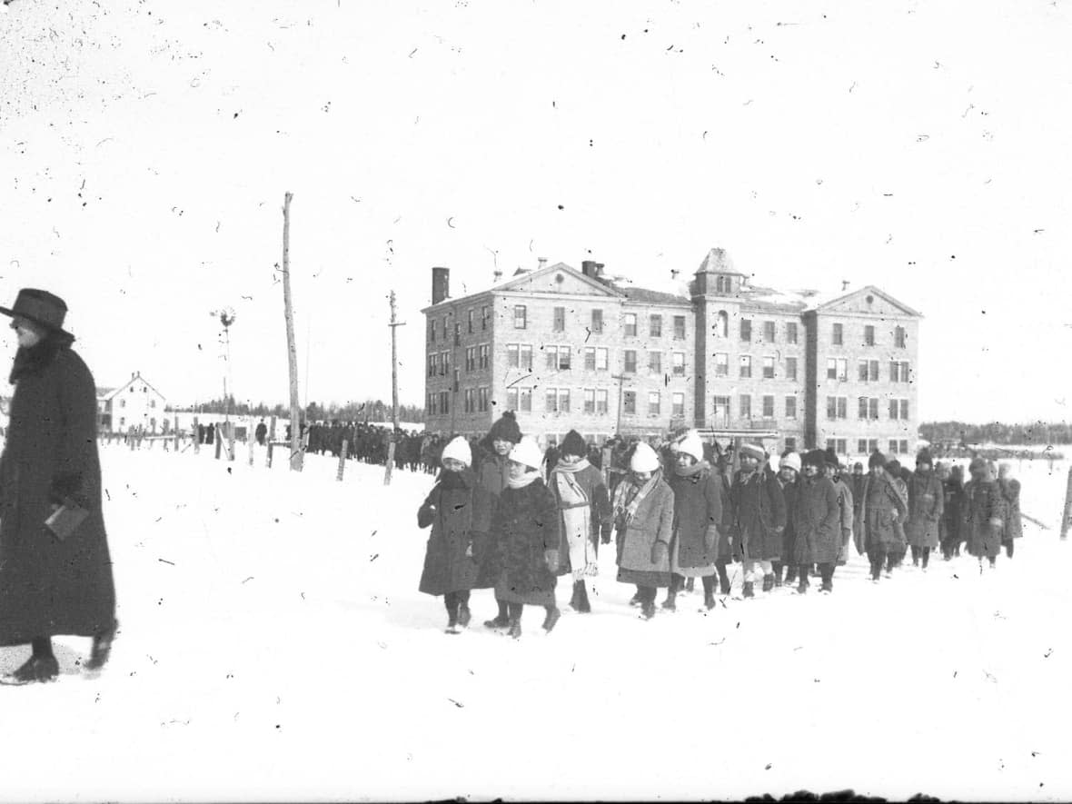 The Spanish Indian Residential School for Boys was managed by the Jesuits, while the girls school was managed by a Roman Catholic teaching order, the Daughters of the Heart of Mary.  (Shingwauk Residential Schools Centre, Algoma University - image credit)
