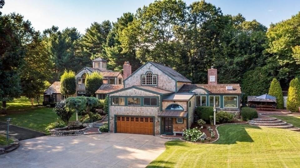 Aerosmith guitarist Joe Perry has listed his Duxbury home for $4.5 million.