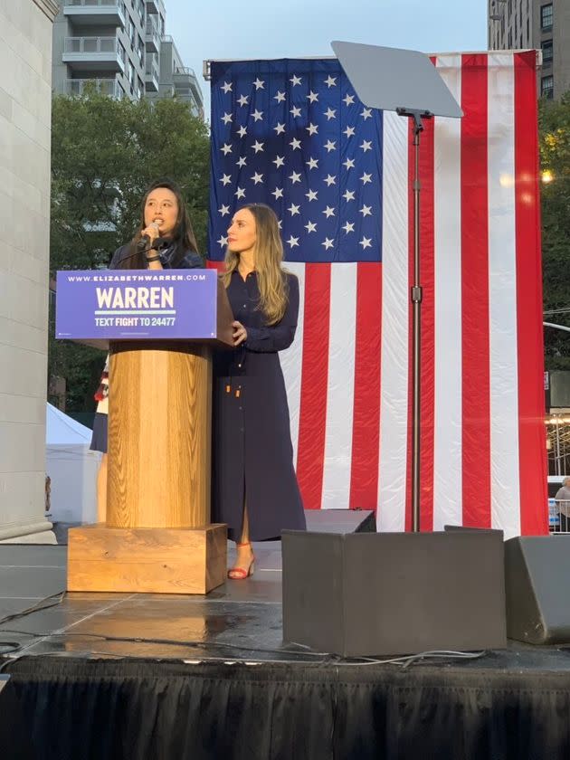 New York Assemblywoman Yuh-Line Niou (D), left, and state Sen. Alessandra Biaggi (D), a friend who is now also running for Congress, speak at a 2019 rally for the presidential campaign of Sen. Elizabeth Warren (D). (Photo: Eliza Orlins/Twitter)