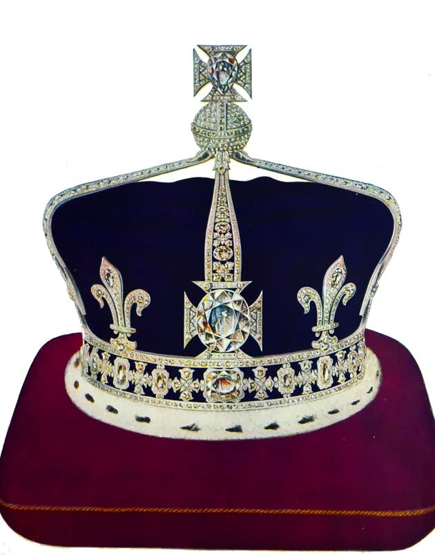 Queen Elizabeth's (the Queen Mother) crown (Photo: Universal History Archive via Getty Images)