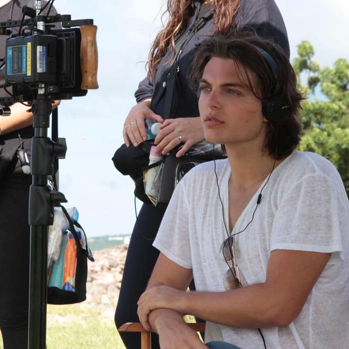 damian hurley dirige su primera película