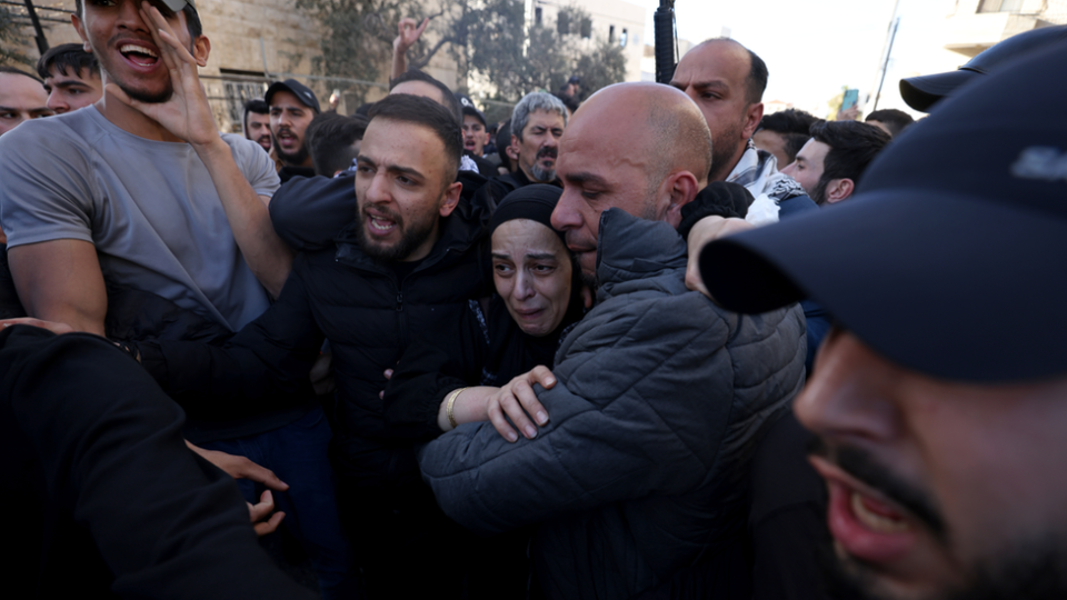 Funeral por uno de los fallecidos en Nablus.