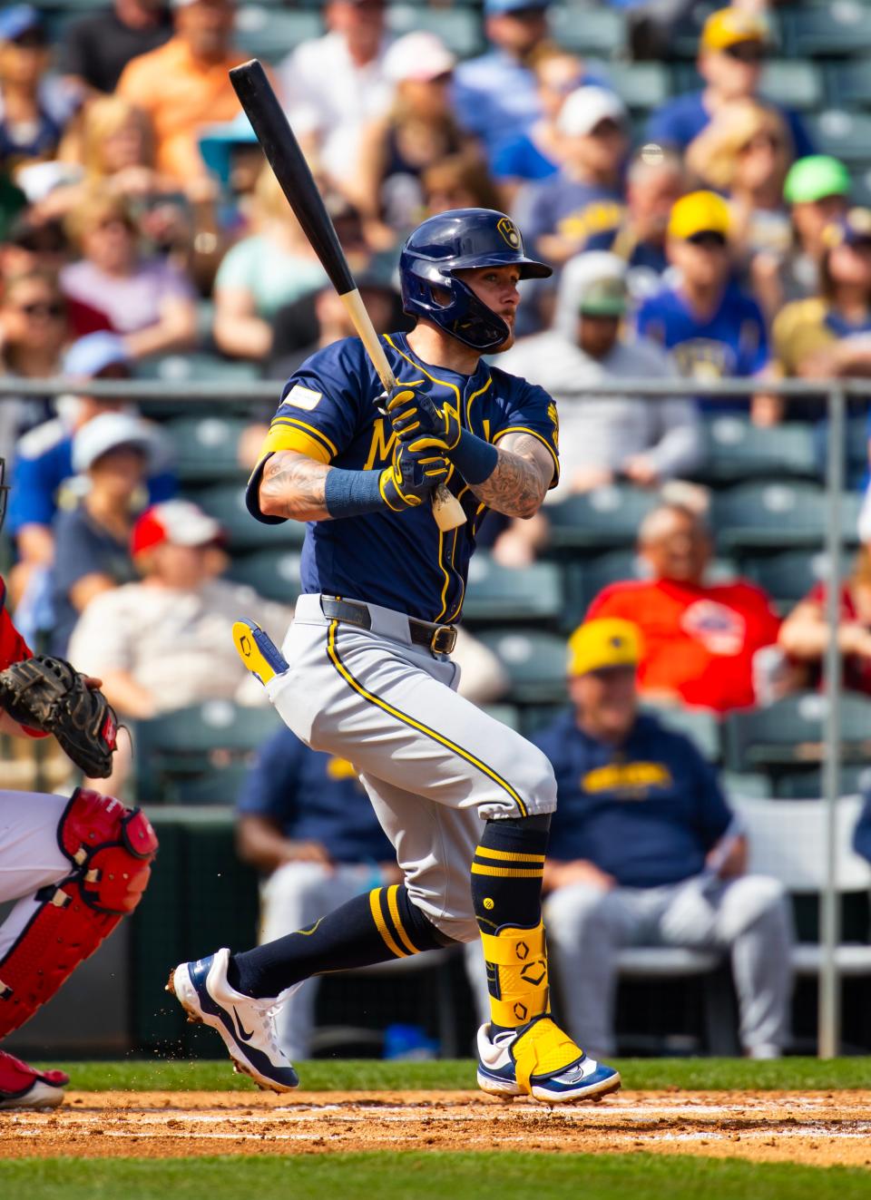 Second baseman Brice Turang had a pair of hits during the Brewers' 7-5 loss to the Rangers on Thursday in Surprise, Ariz.