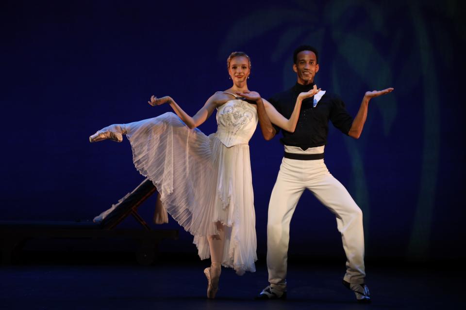 Jennifer Hackbarth, a new principal dancer with The Sarasota Ballet this season, performs with longtime principal Ricardo Rhodes in Frederick Ashton’s “Varii Capricci.”