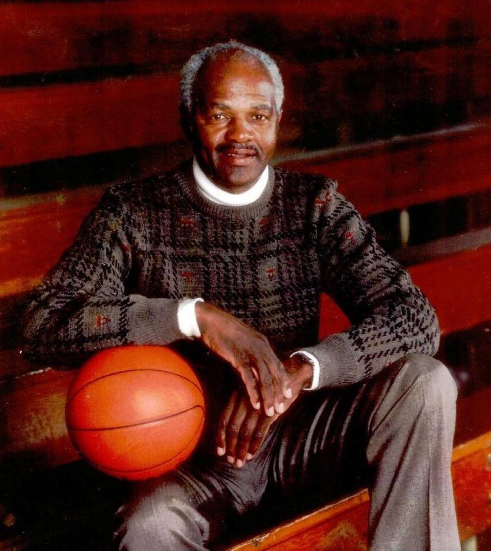 Former West Charlotte High boys basketball coach Charles McCullough passed away last week. He’ll be buried this week in Charlotte