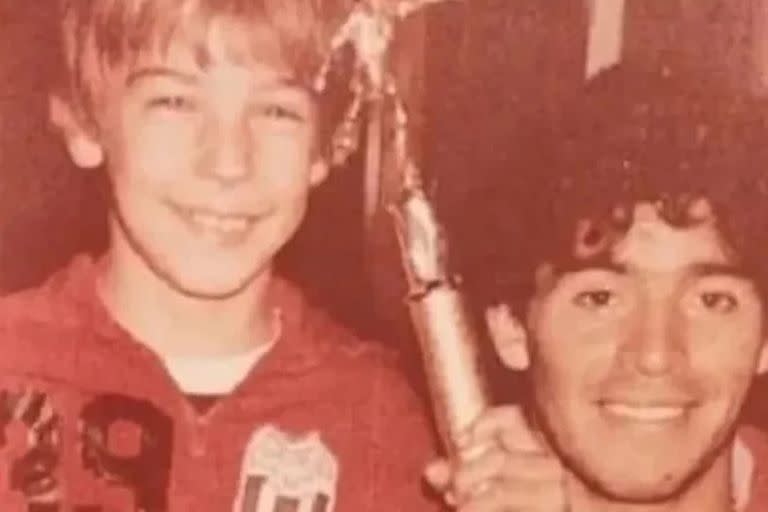 Pipa Gancedo junto a Diego Maradona