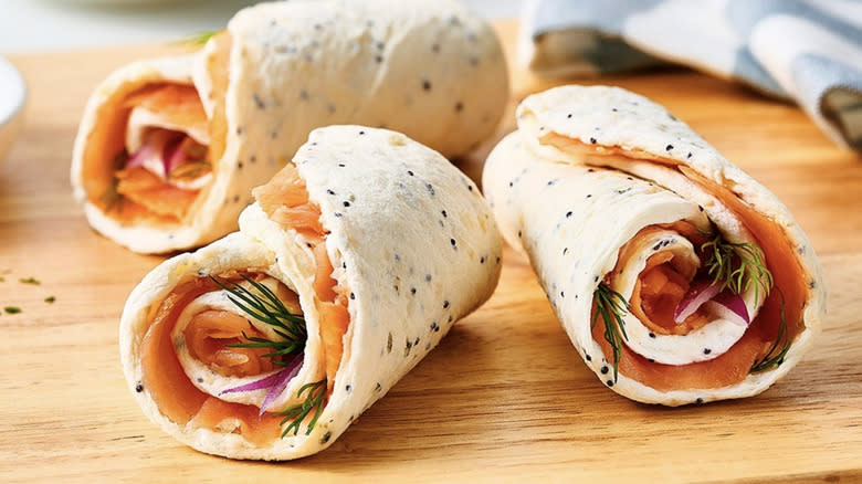 egg white wraps with lox