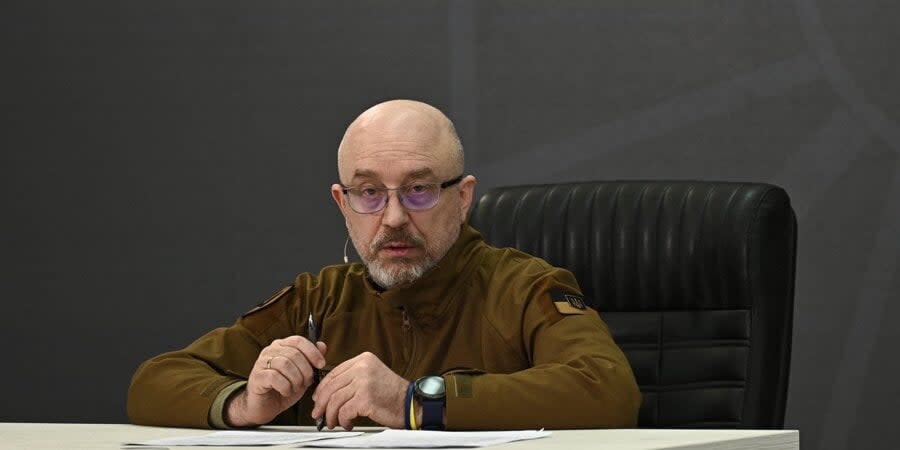 Reznikov emphasized that Ukraine needs to prepare air defense to winter