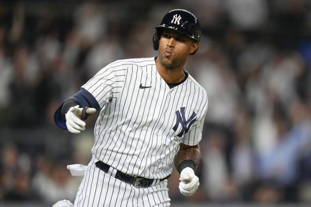 The Yankees might have to do something about Aaron Hicks