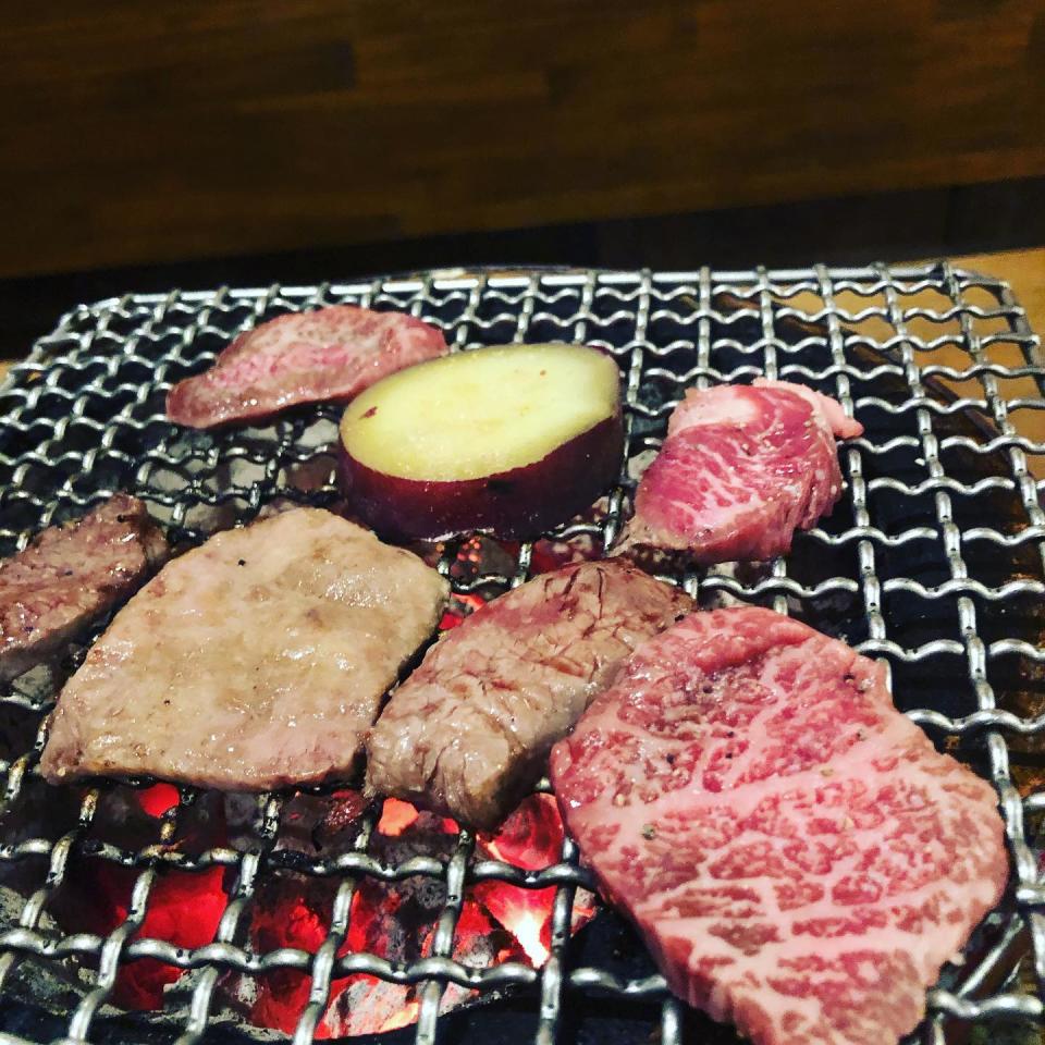 Can you hear the meat sizzling? (Photo: Zurien Oon)