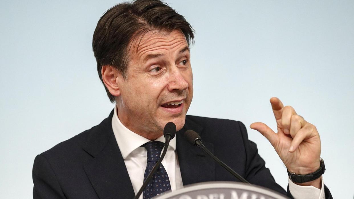 Sieht keinen Grund Änderungen an dem Etat vorzunehmen: Italiens Ministerpräsident Giuseppe Conte. Foto: Giuseppe Lami/ANSA/AP