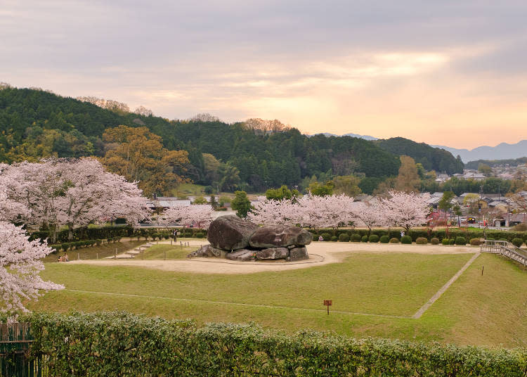 Built in the 6th century, Ishimuro Kofun was constructed by stacking 30 megaliths