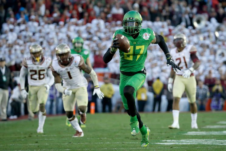 Carrington played in the Rose Bowl vs. Florida State in 2014 but was suspended for the title game. (Getty)