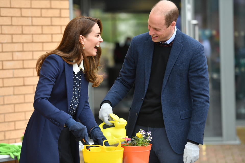 WOLVERHAMPTON, ENGLAND - MAY 13: Prince William, Duke of Cambridge and Catherine, Duchess of Cambridge take part in a gardening session during a visit to The Way Youth Zone on May 13, 2021 in Wolverhampton, England. (Photo by Jacob King - WPA Pool/Getty Images)