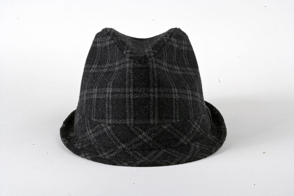 A photo of a plaid fedora