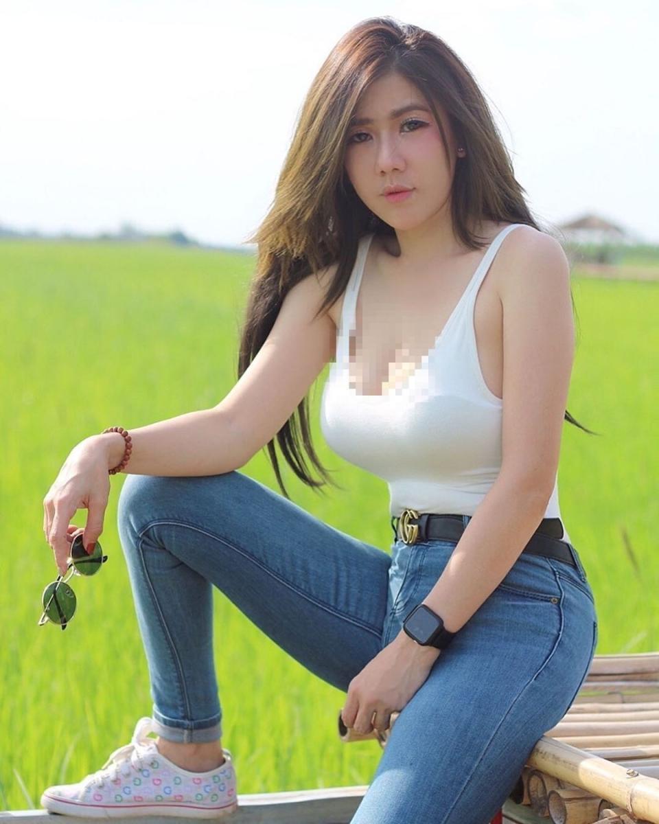 泰國正妹時常在個人社群媒體秀火辣照。（圖／翻攝自DJ Mikaika IG）