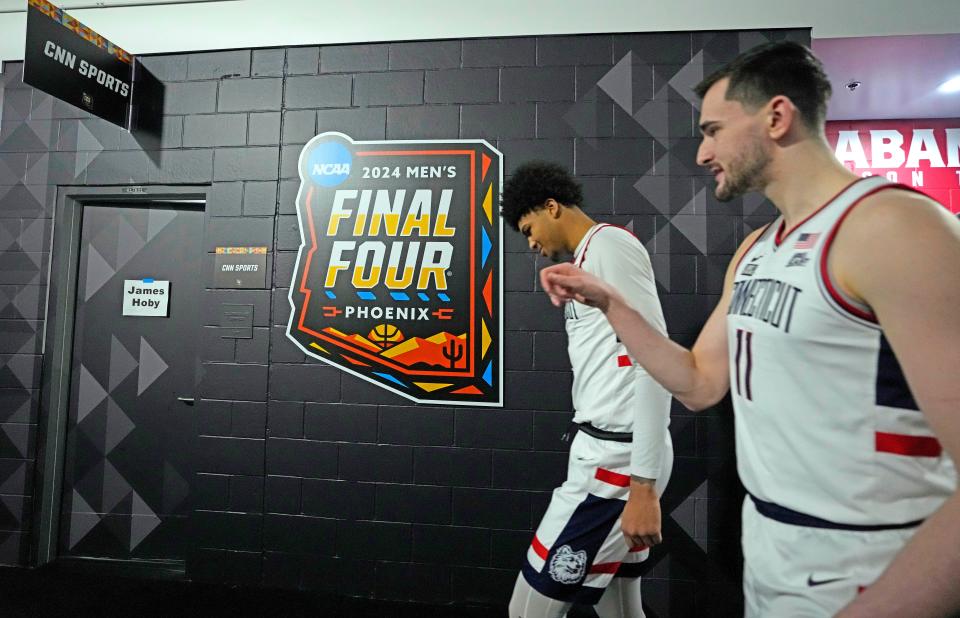 Will UConn beat Alabama in the Final Four on Saturday? Find out by following our live updates from the NCAA Tournament game.