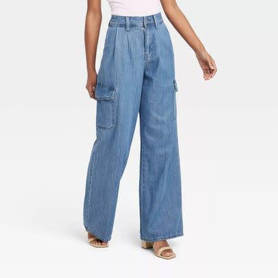 A pair of wide-leg jeans with cargo pockets