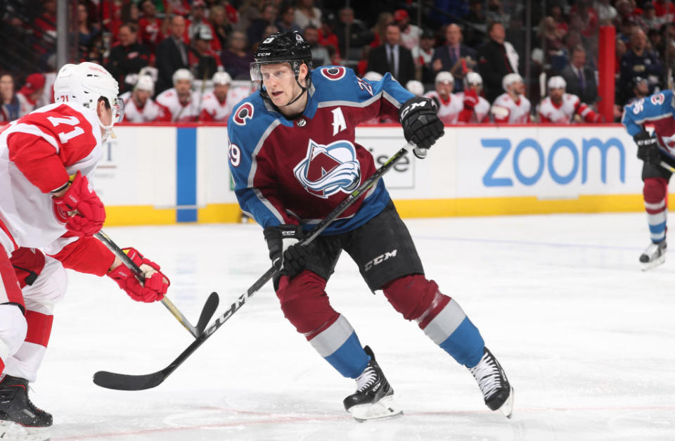 Nathan MacKinnon deserves to win the Hart by a landslide. (Michael Martin/NHLI via Getty Images)